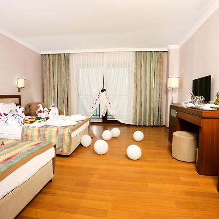 Selectum Family Comfort Side Kizilagac  Extérieur photo